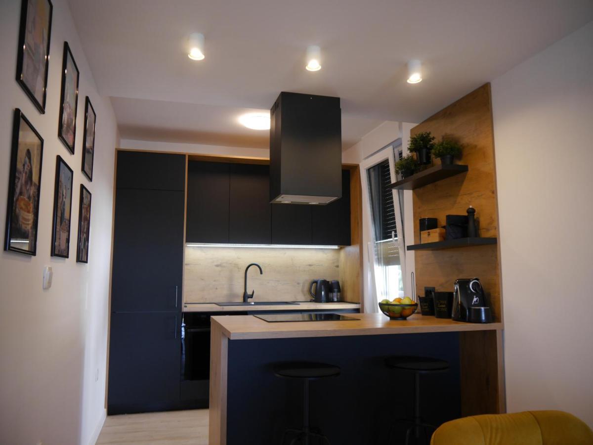 Apartment "Mon Ami" 特罗吉尔 外观 照片