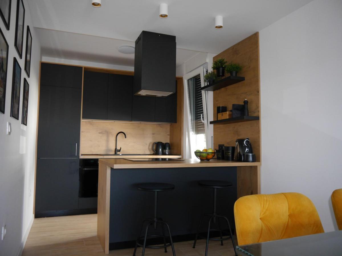 Apartment "Mon Ami" 特罗吉尔 外观 照片