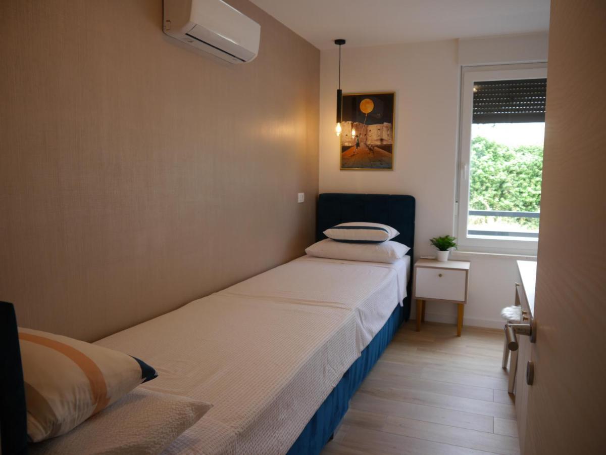 Apartment "Mon Ami" 特罗吉尔 外观 照片